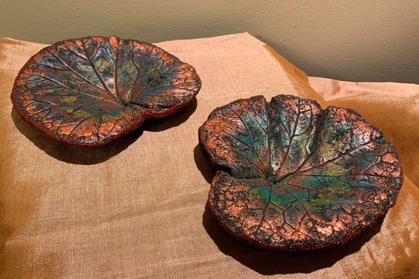 Decorative Handmade Concrete Leaf Casting (Set of 2) - Green and Bronze